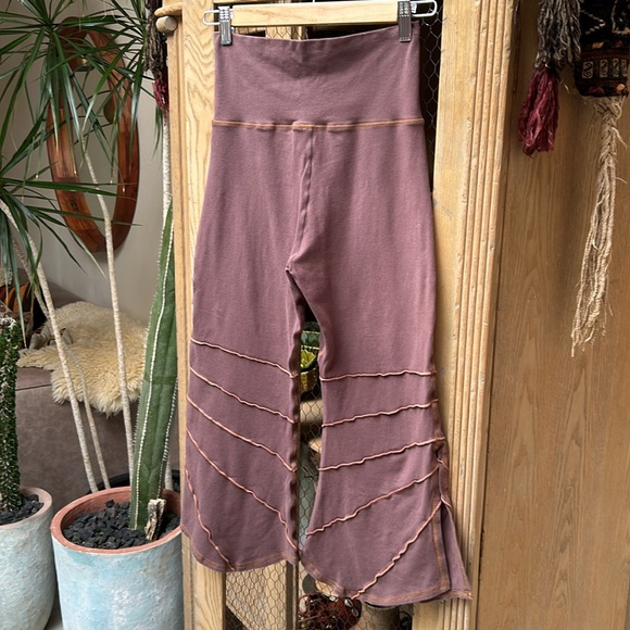 Leom Designs Seaweed Hippie Yoga Pants Leggings - Picture 9 of 9